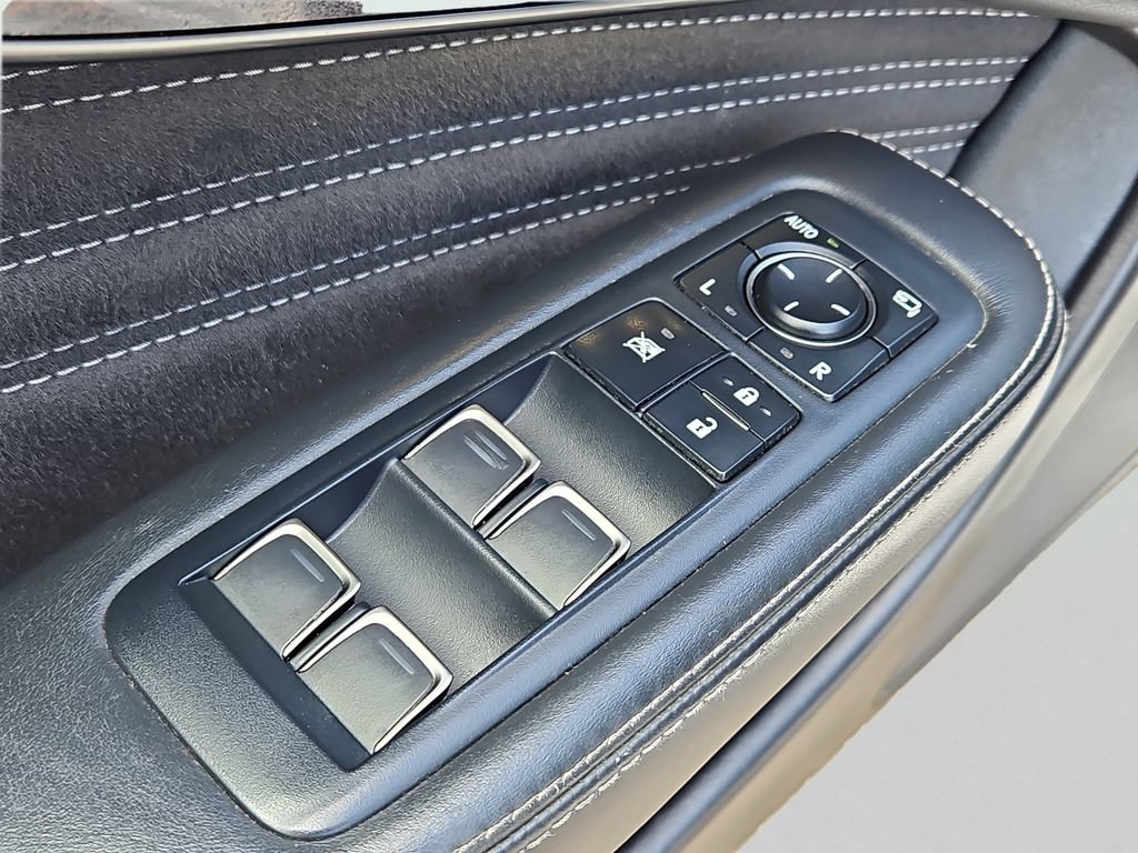 Used 2023 Lexus LS 500 AWD w/ Interior Upgrade Package image 30