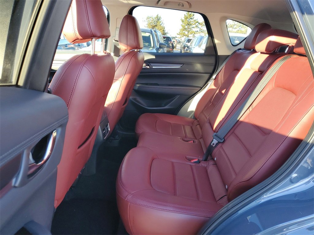 Used 2023 MAZDA CX-5 Carbon Edition image 13