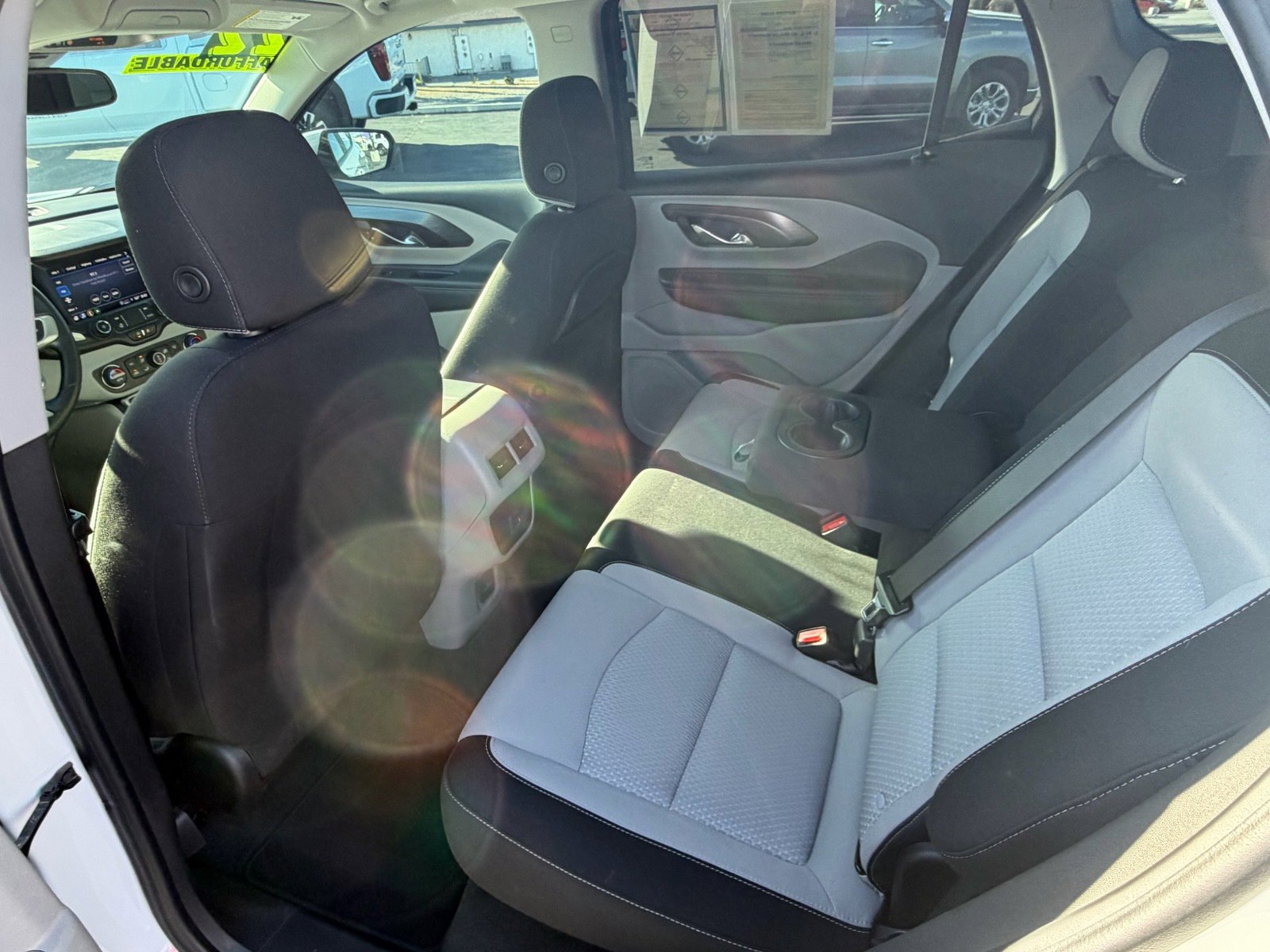 Used 2022 GMC Terrain SLE w/ Driver Convenience Package image 17