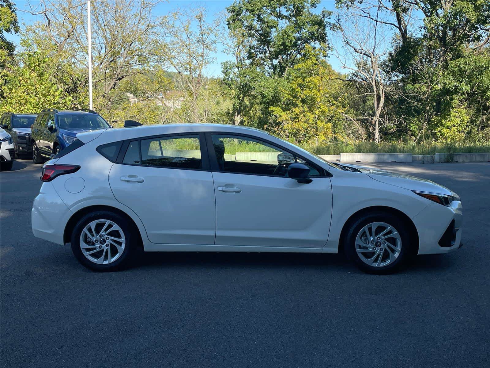 Used 2024 Subaru Impreza 2.0i AWD/4WD image 6