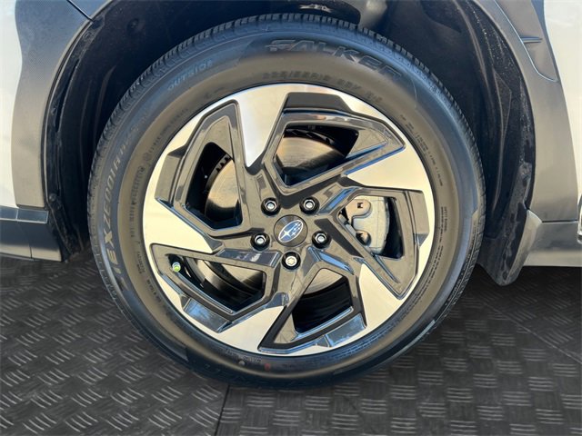Used 2025 Subaru Crosstrek 2.5i Limited w/ Crosstrek Mirror Package image 9