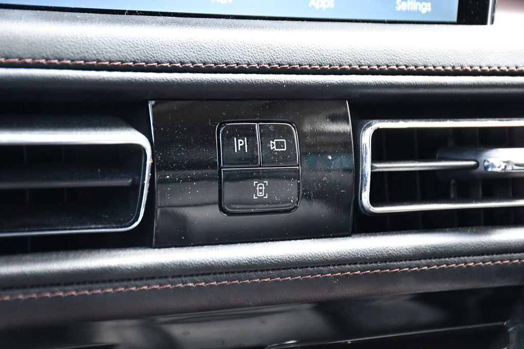 Used 2023 Lincoln Aviator Reserve w/ Jet Appearance Package image 31