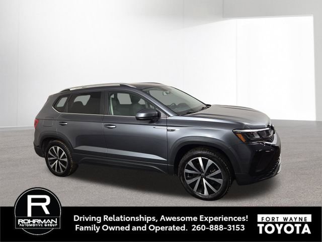 Used 2022 Volkswagen Taos SE image 5