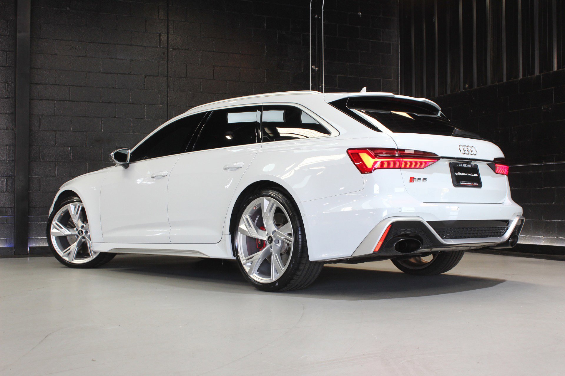 Used 2023 Audi RS 6 image 14