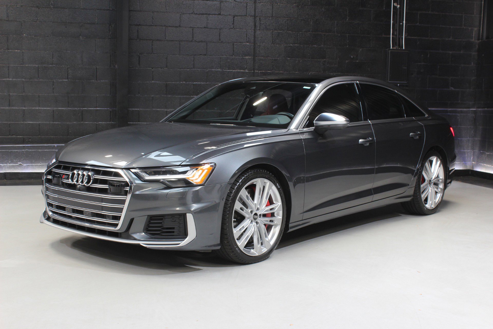 Used 2023 Audi S6 Prestige image 4
