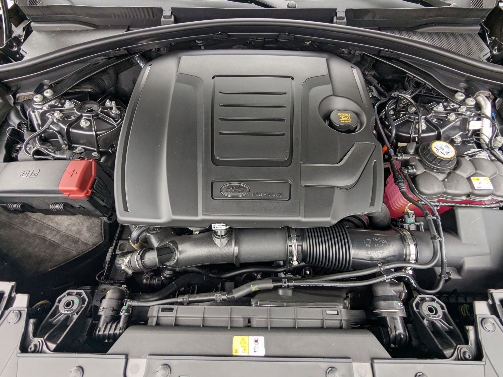 New 2026 Land Rover Range Rover Velar S image 18