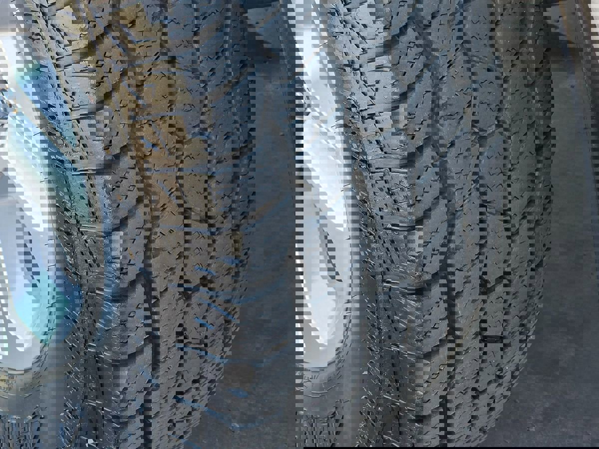 Used 2005 Toyota 4Runner Limited image 16