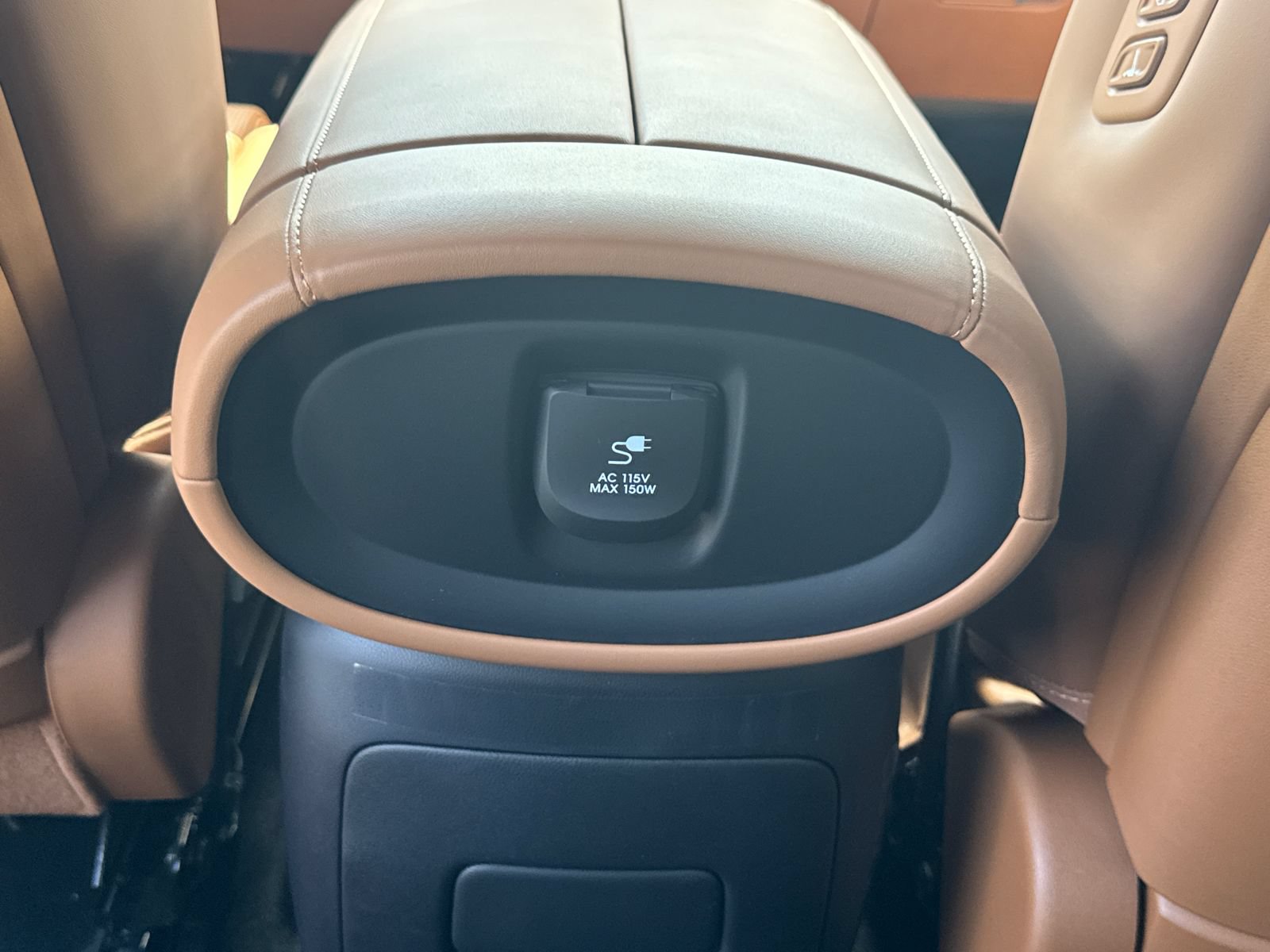 New 2026 Hyundai Palisade Calligraphy FWD image 26