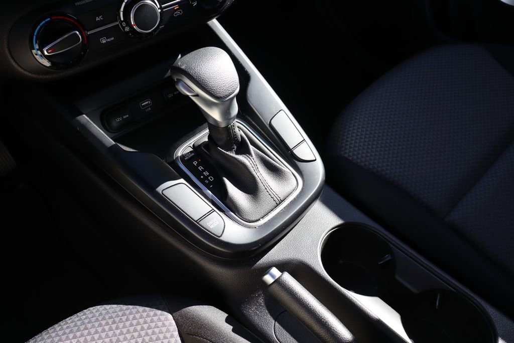 Used 2025 Kia Soul LX w/ Option Group 015 image 22