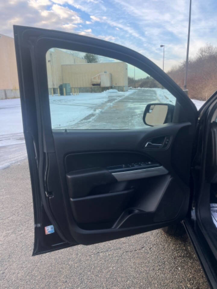 Used 2016 Chevrolet Colorado LT w/ LT Convenience Package image 15