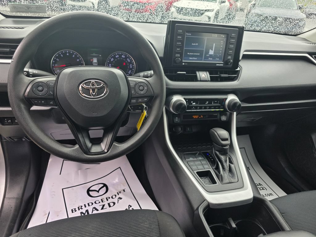 Used 2022 Toyota RAV4 LE AWD/4WD image 20