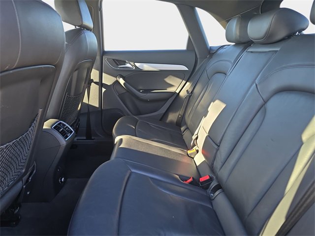 Used 2017 Audi Q3 2.0T Premium image 16