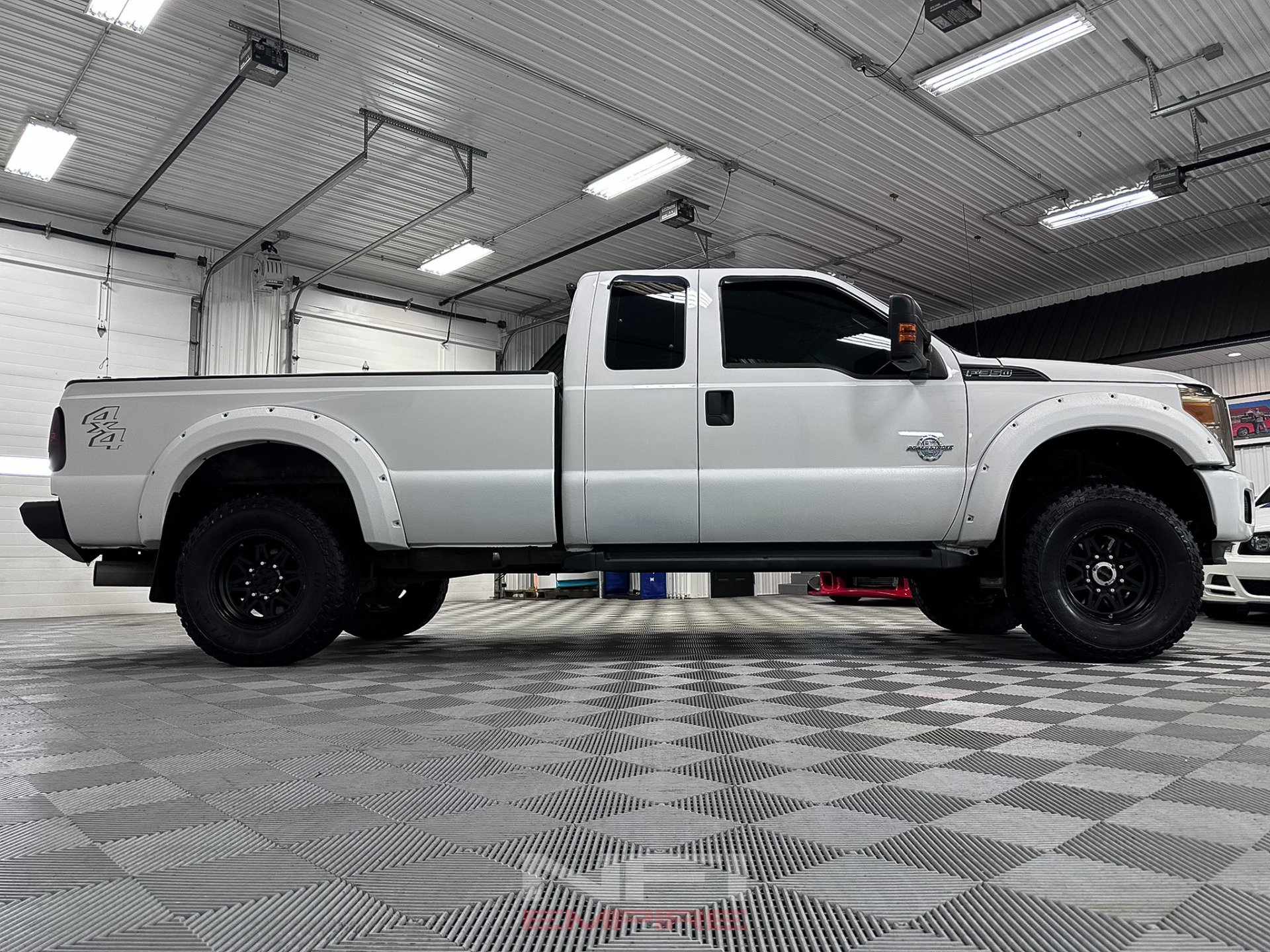 Used 2015 Ford F350 XL w/ Power Equipment Group AWD/4WD image 17