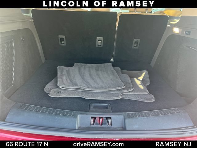 Used 2022 Lincoln Corsair AWD w/ Premium Package image 19