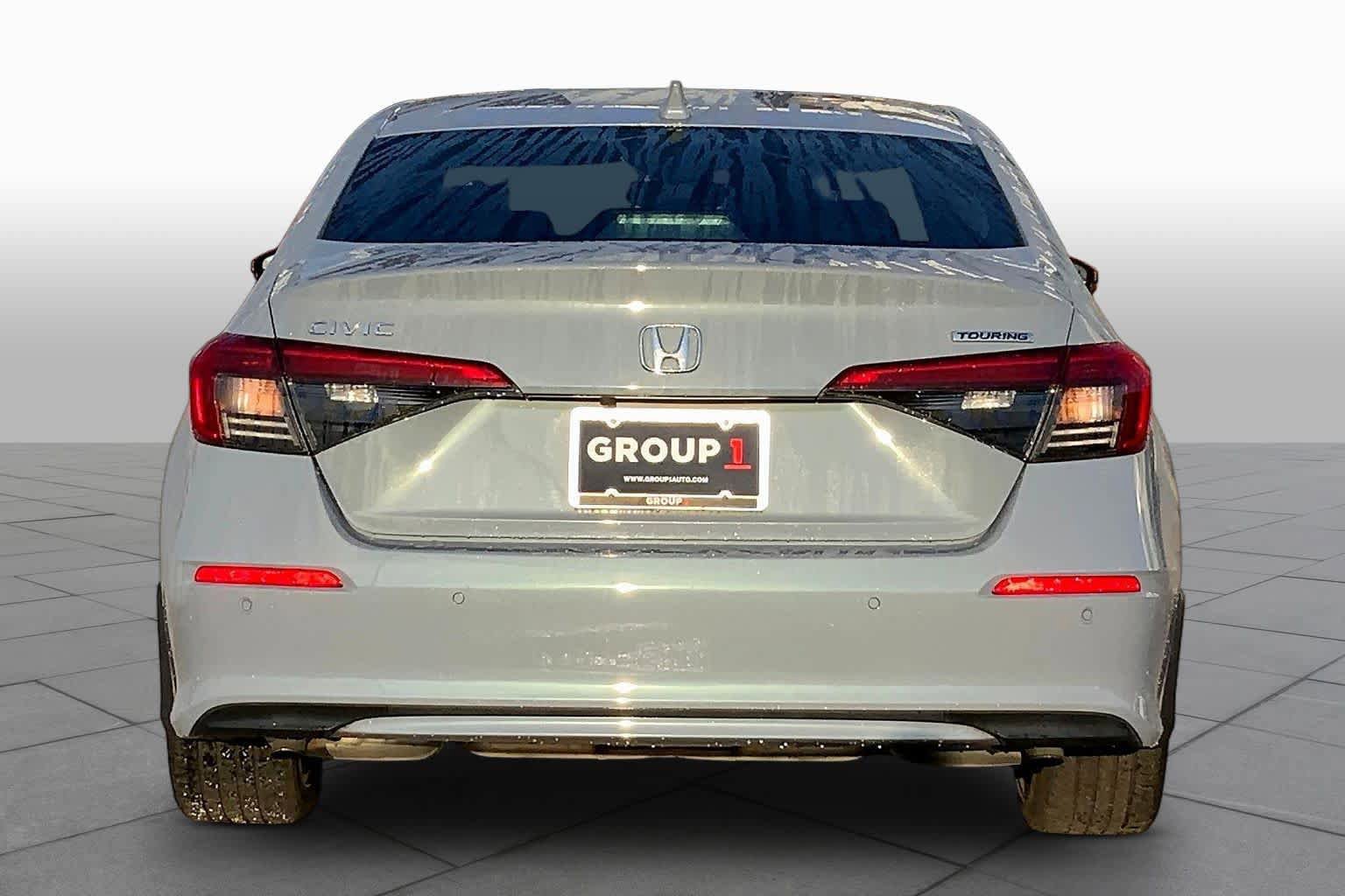 Used 2024 Honda Civic Touring image 5