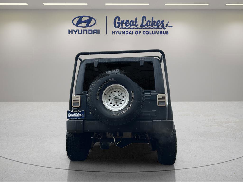 Used 2017 Jeep Wrangler Unlimited Sport AWD/4WD image 4