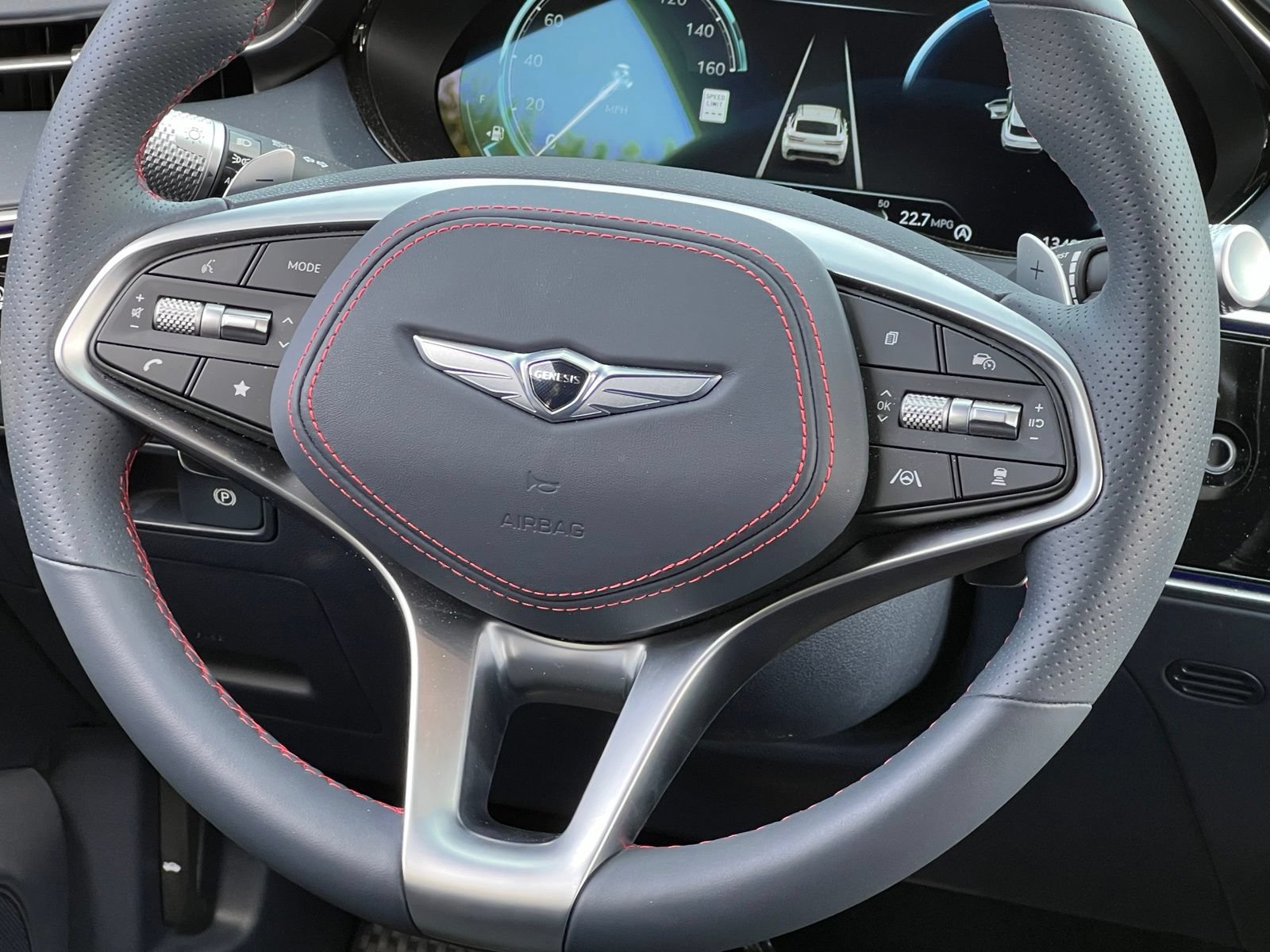 Used 2023 Genesis GV70 2.5T w/ Sport Prestige Package AWD/4WD image 23