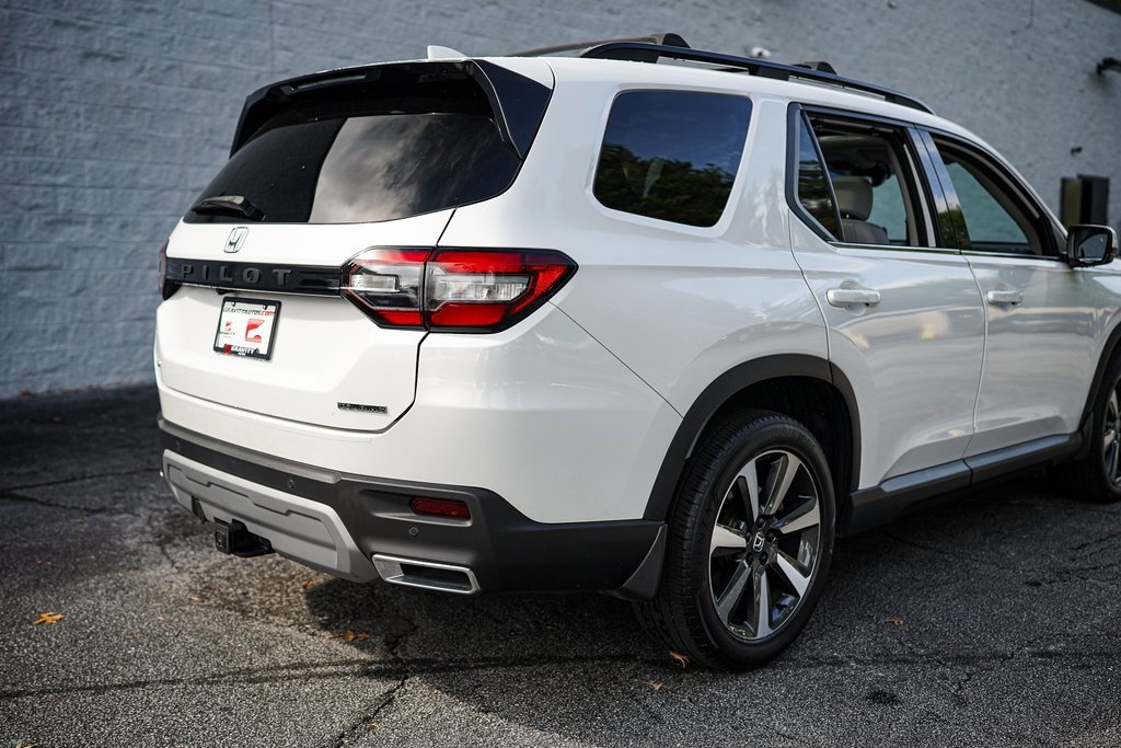 Used 2024 Honda Pilot Touring image 14