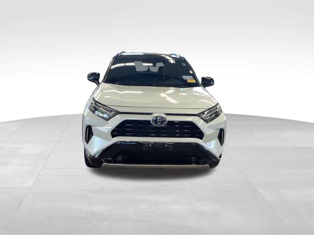 Used 2024 Toyota RAV4 XSE w/ Weather Package AWD/4WD image 9