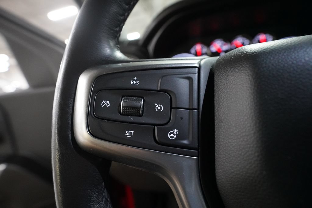 Used 2020 Chevrolet Silverado 1500 RST AWD/4WD image 17