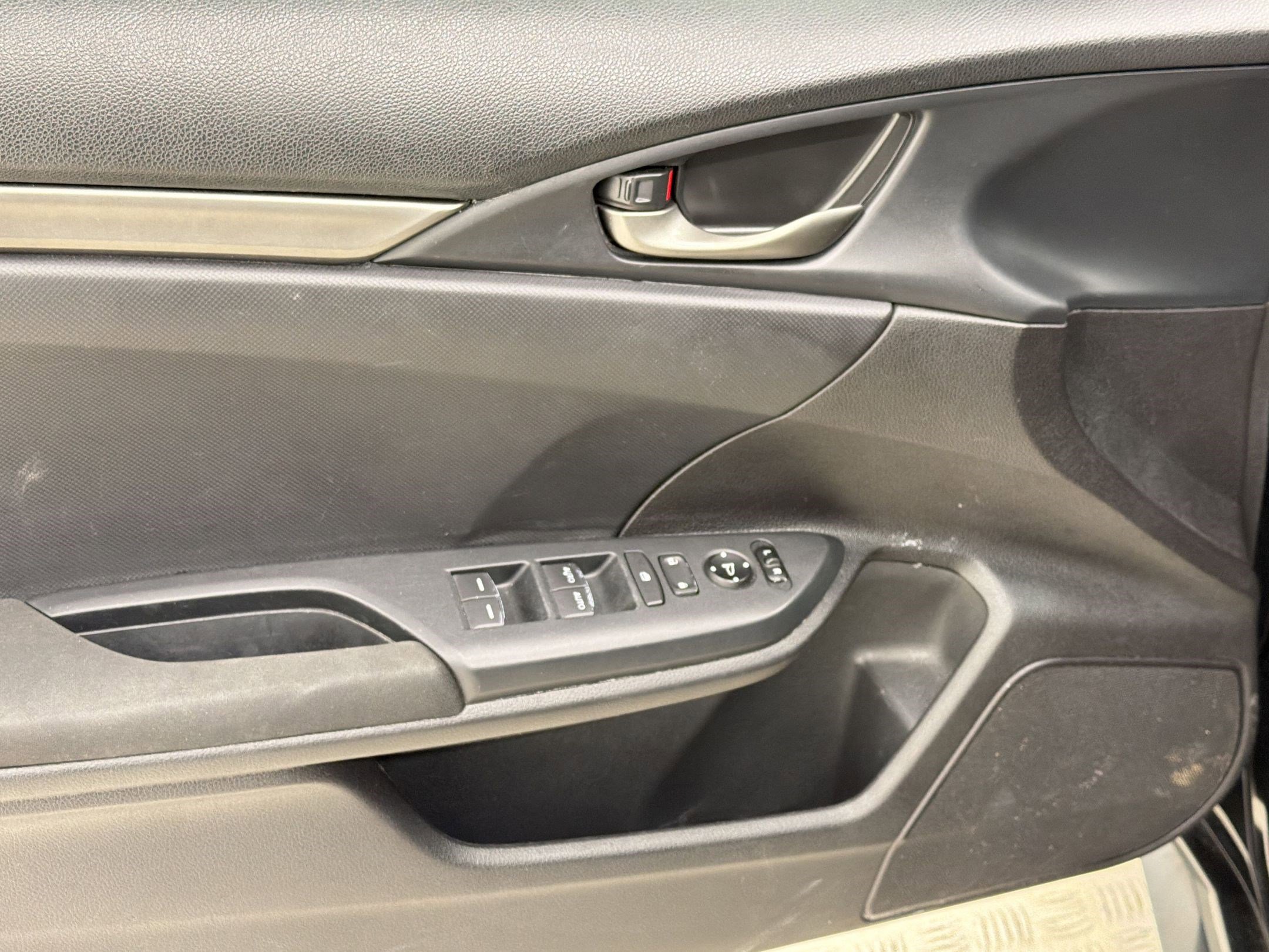 Used 2019 Honda Civic Sport image 13