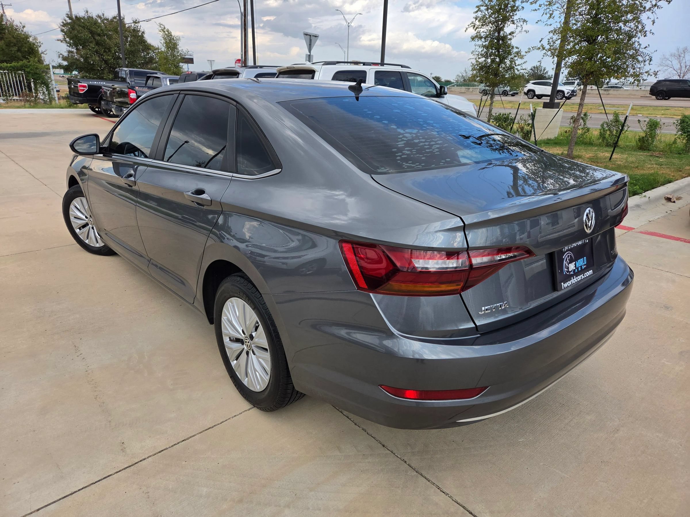 Used 2019 Volkswagen Jetta S w/ Driver Assistance Package FWD image 6
