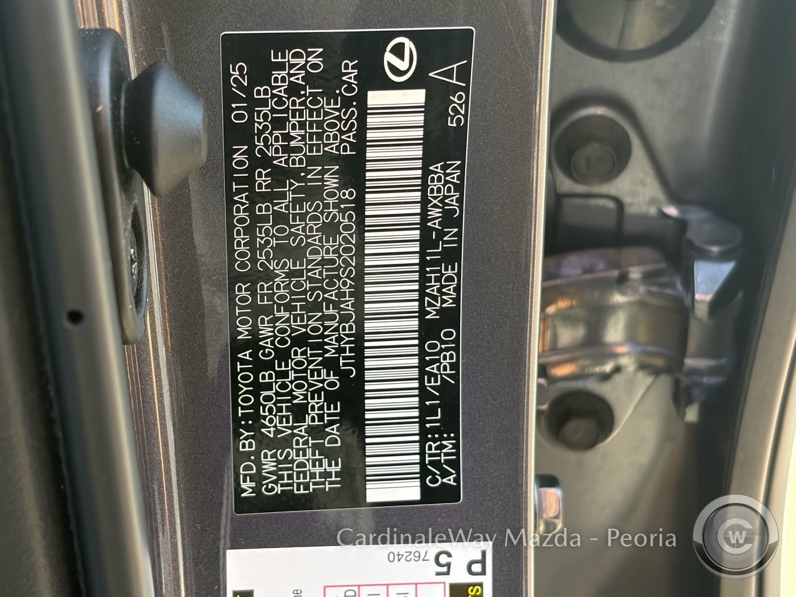 Used 2025 Lexus UX 300h FWD w/ Accessory Package (Z2) image 34