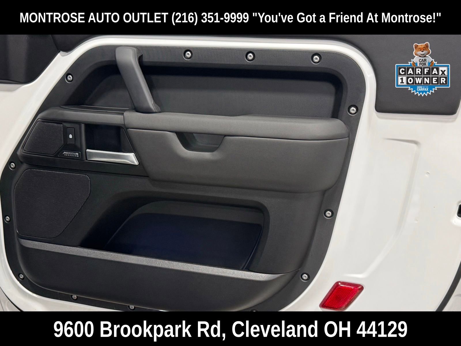 Used 2025 Land Rover Defender 90 X-Dynamic SE image 48