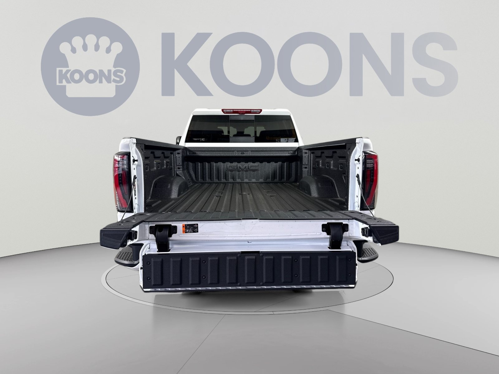 New 2026 GMC Sierra 2500 AT4 w/ Technology Package AWD/4WD image 26