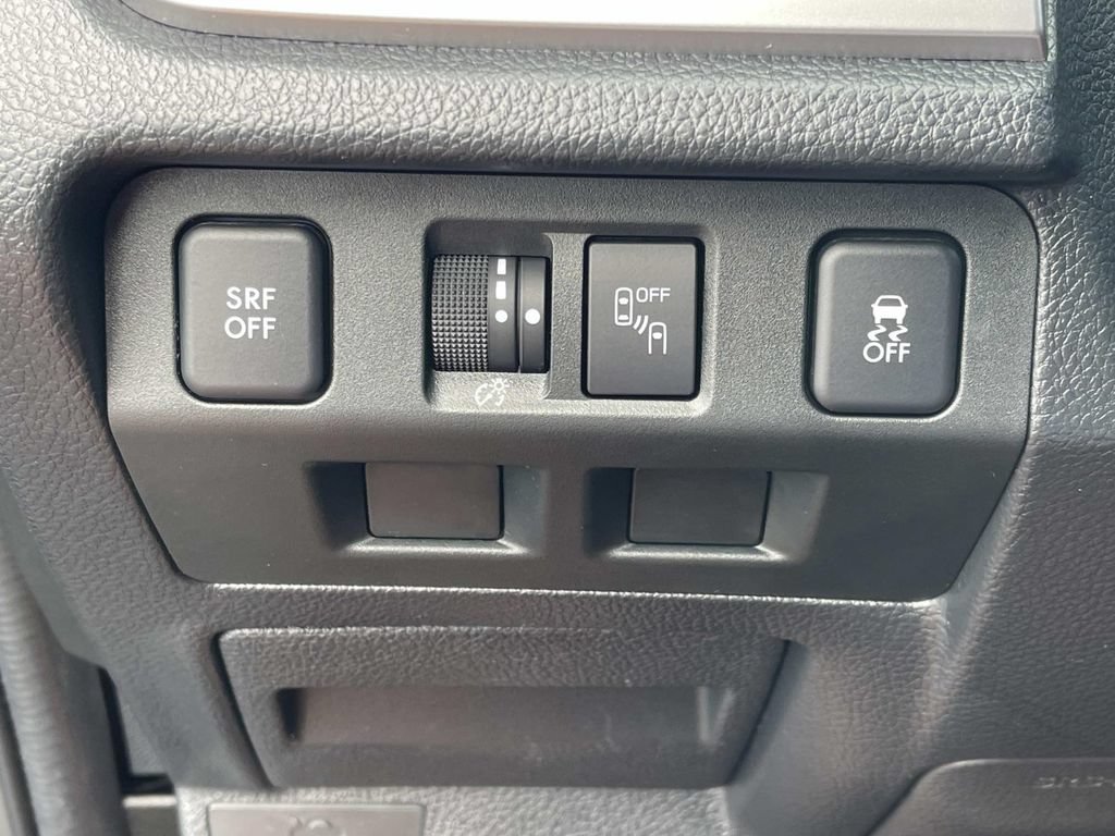 Used 2018 Subaru Forester 2.5i Premium AWD/4WD image 33