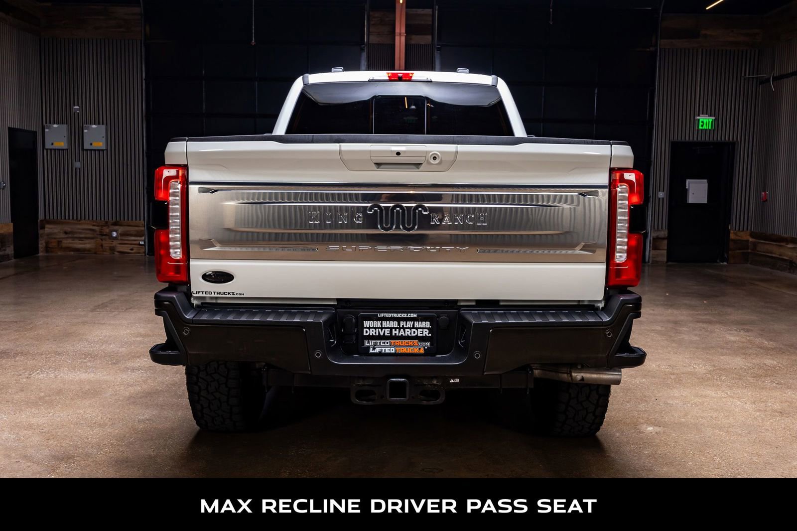 Used 2025 Ford F350 King Ranch w/ FX4 Off-Road Package image 7