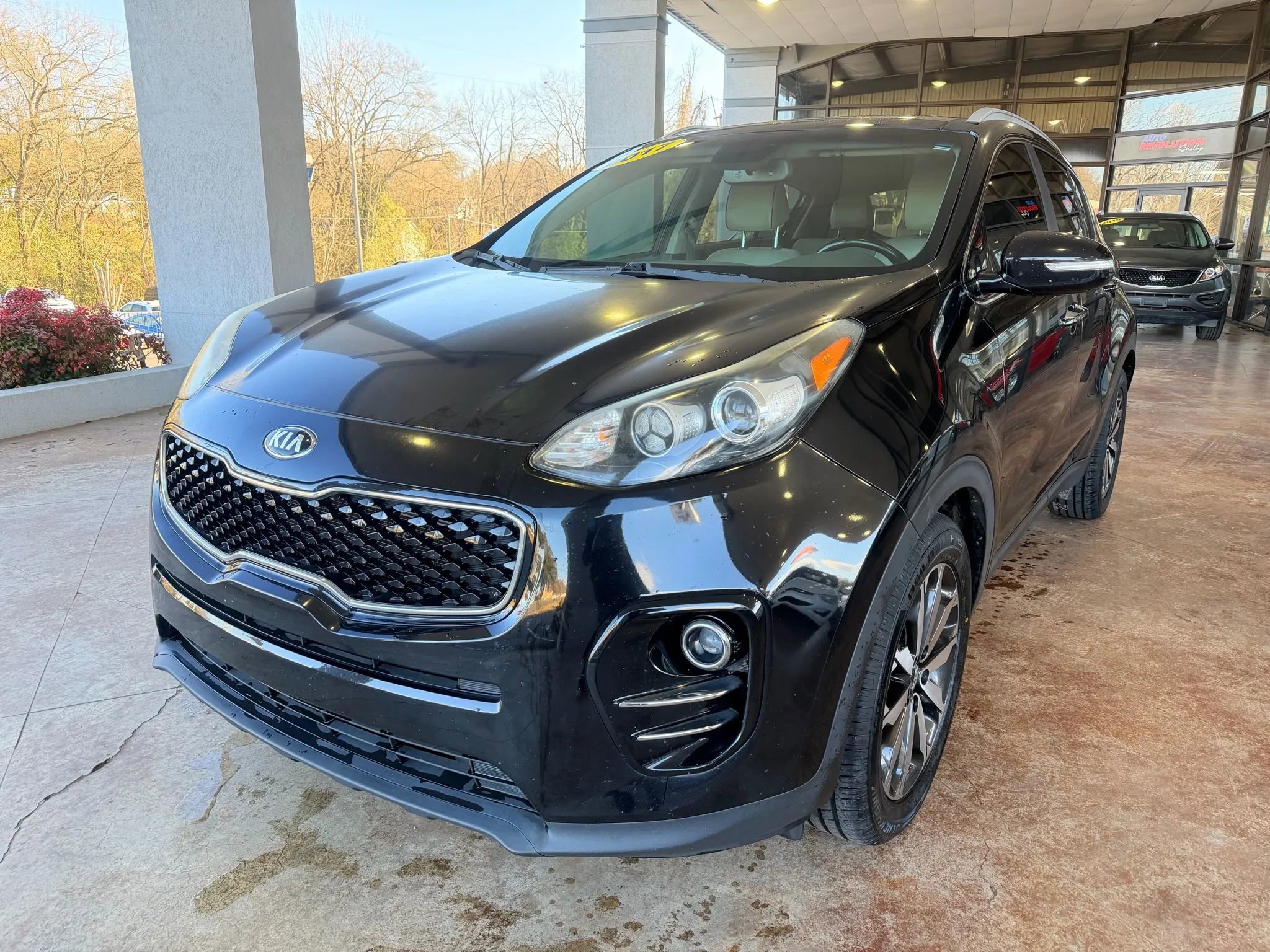 Used 2017 Kia Sportage EX w/ EX Premium Package image 3