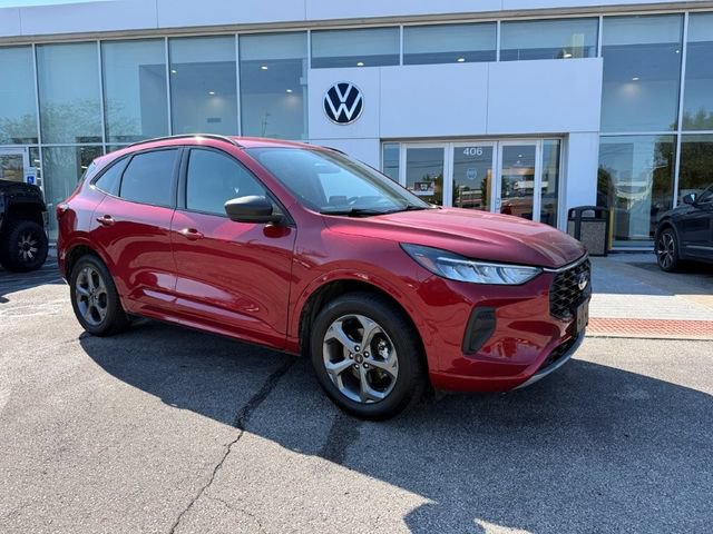 Used 2024 Ford Escape ST-Line AWD/4WD image 1