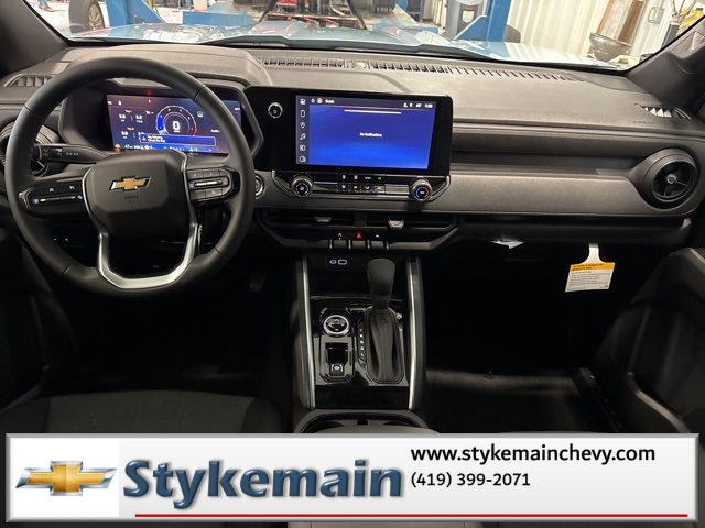 New 2026 Chevrolet Colorado W/T image 3