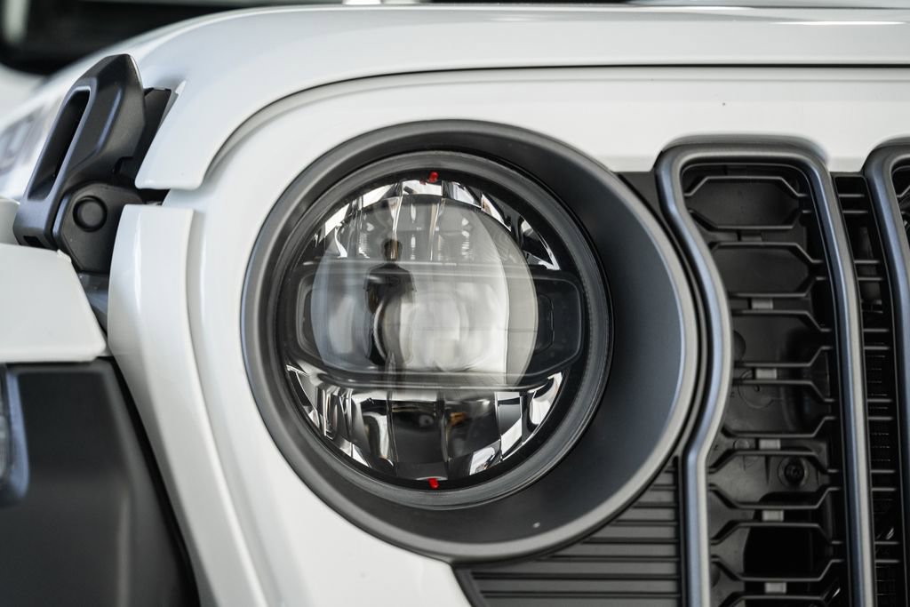 New 2025 Jeep Wrangler Rubicon w/ Steel Bumper Group image 10