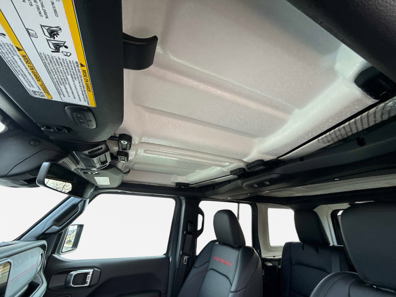 New 2026 Jeep Wrangler Unlimited Rubicon w/ Safety Group image 31
