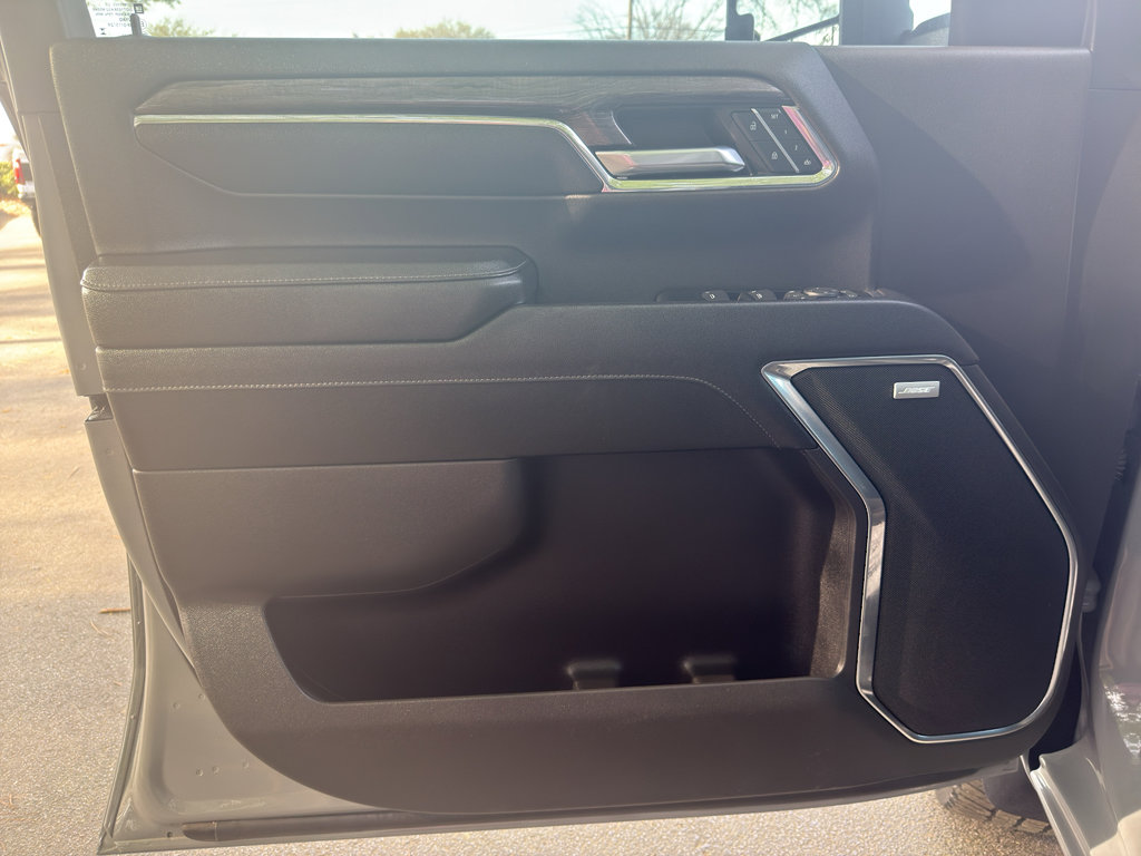 Used 2024 Chevrolet Silverado 2500 LTZ w/ LTZ Plus Package image 29