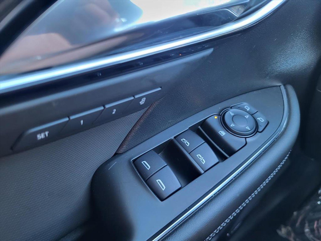 Used 2024 Buick Envision Preferred image 22