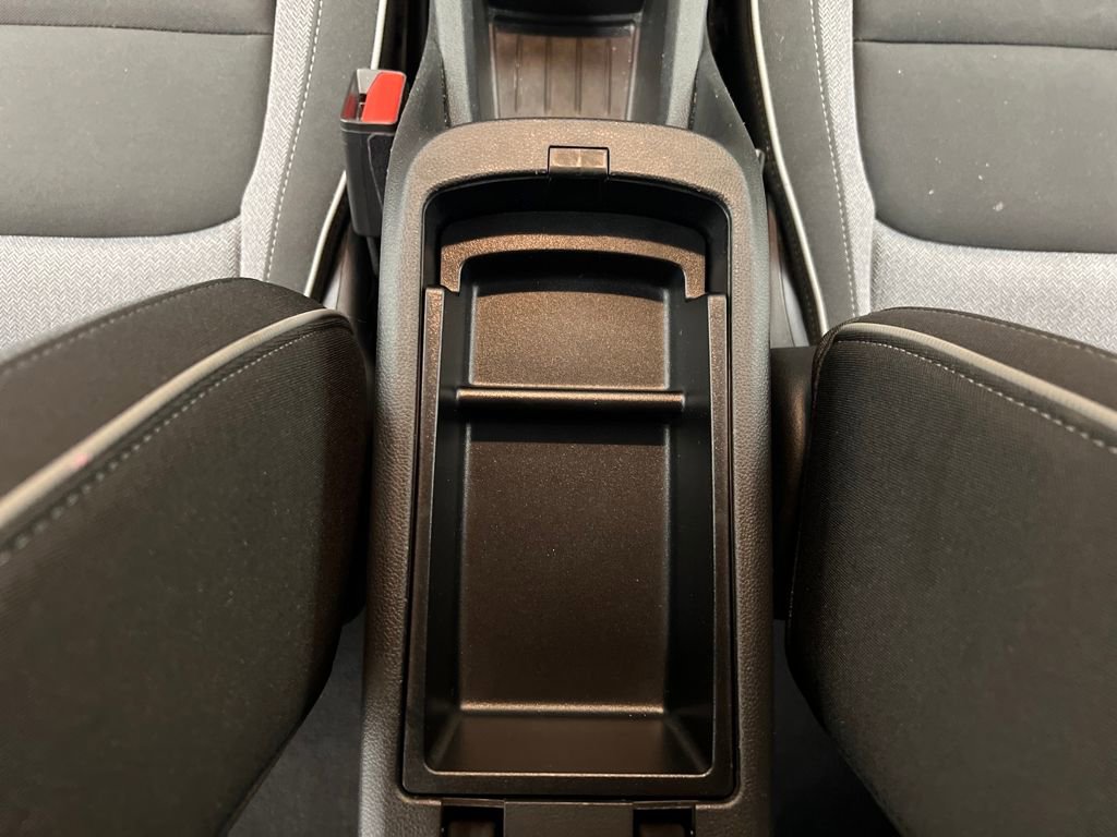 Used 2025 Chevrolet TrailBlazer LT image 35