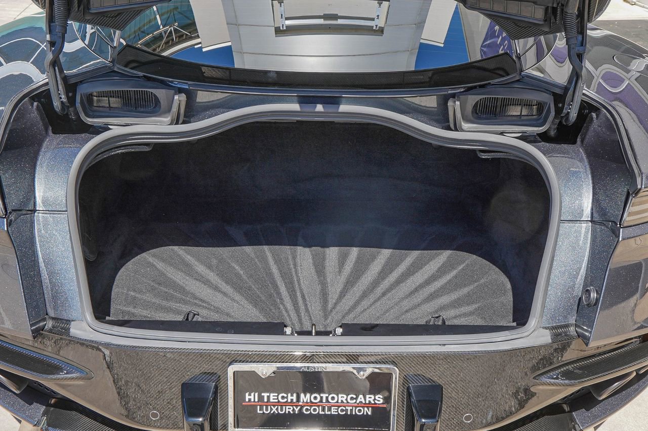 Used 2019 Aston Martin DBS Superleggera image 42
