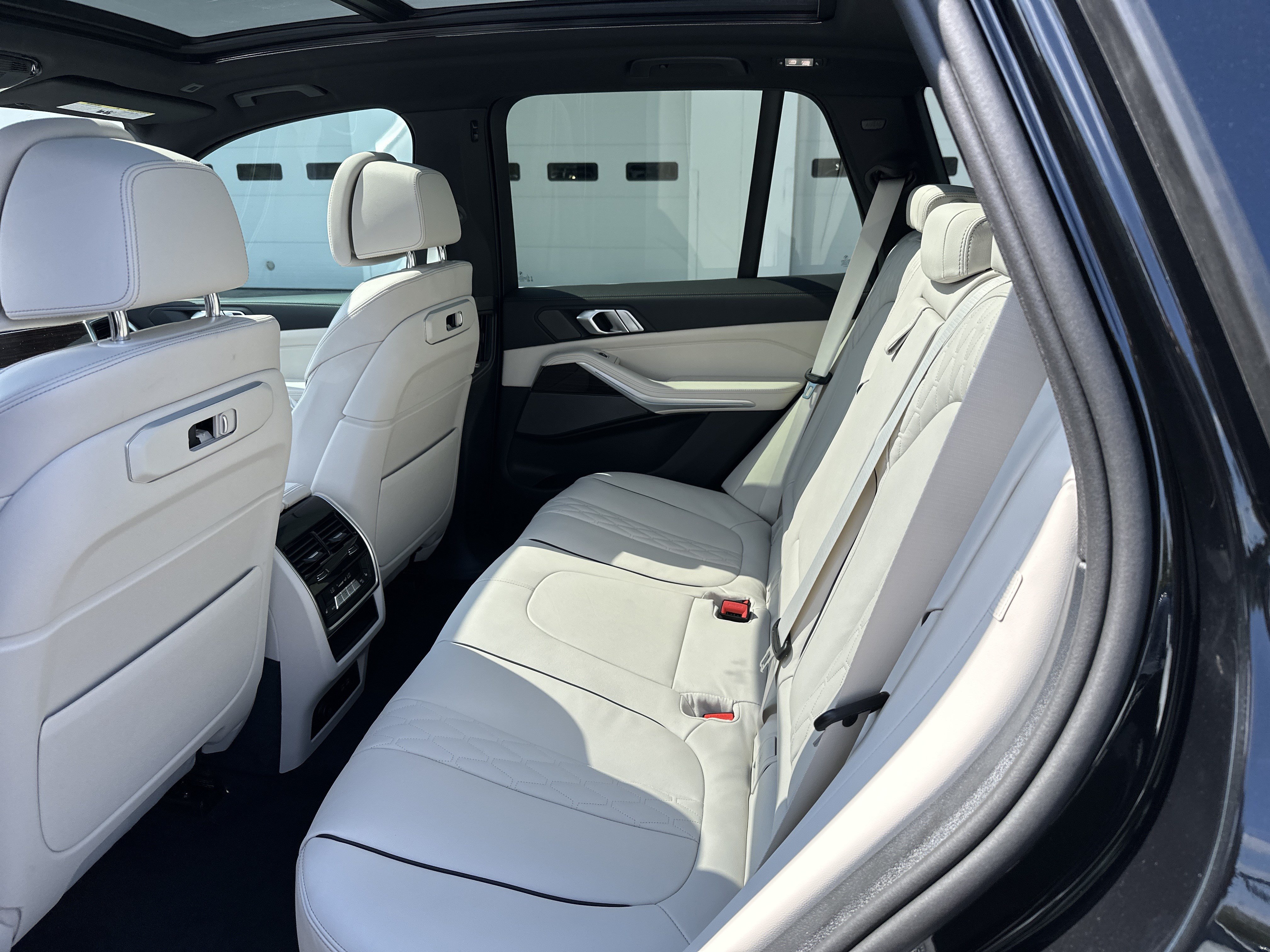 Certified 2026 BMW X5 xDrive40i AWD/4WD image 33