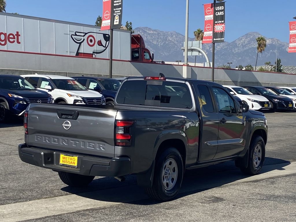 New 2026 Nissan Frontier S image 2