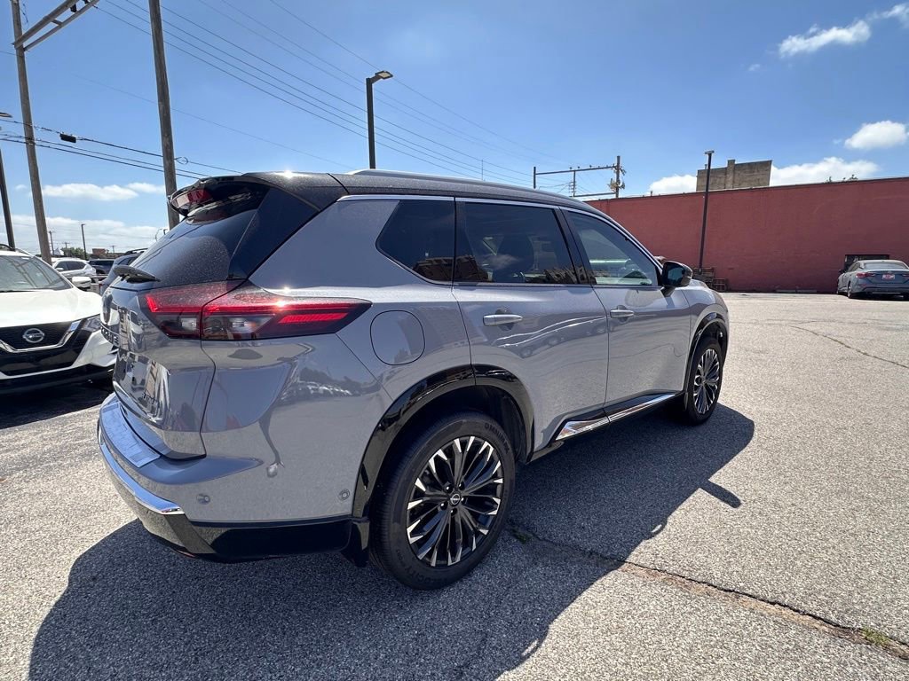 Certified 2024 Nissan Rogue Platinum w/ Platinum Premium Package FWD image 8