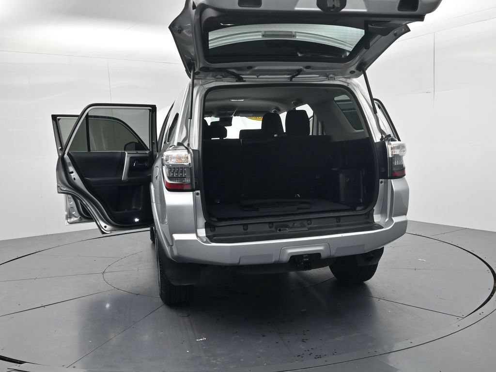 Used 2023 Toyota 4Runner SR5 AWD/4WD image 58