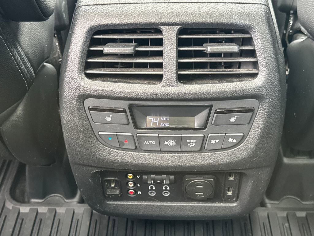 Used 2017 Honda Pilot Elite image 38