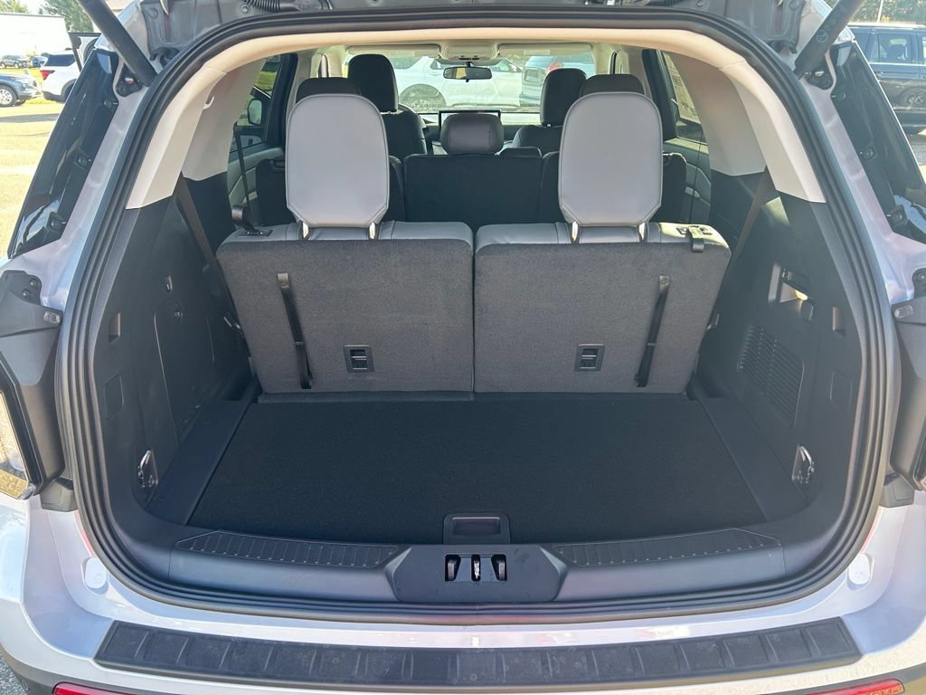 New 2026 Ford Explorer Active w/ Active Comfort Package AWD/4WD image 21