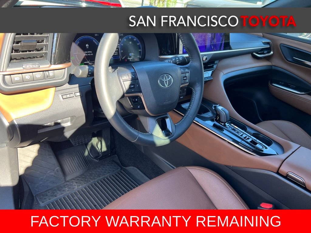 Certified 2025 Toyota Crown Signia XLE image 14