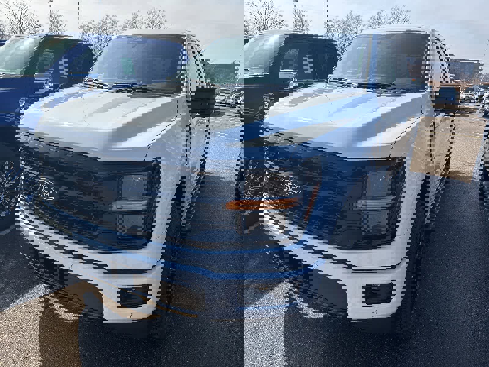 New 2026 Ford F150 XLT w/ Equipment Group 302A MID