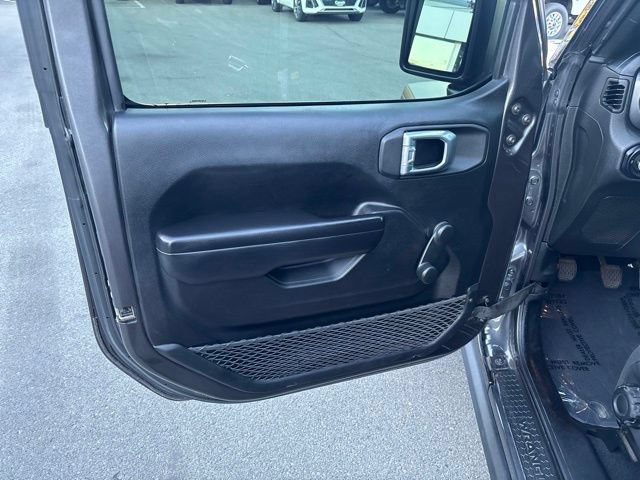 Used 2021 Jeep Wrangler Unlimited Sport AWD/4WD image 11