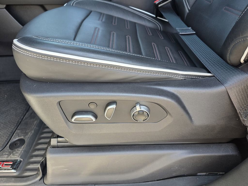 Used 2025 GMC Sierra 1500 AT4X AWD/4WD image 15